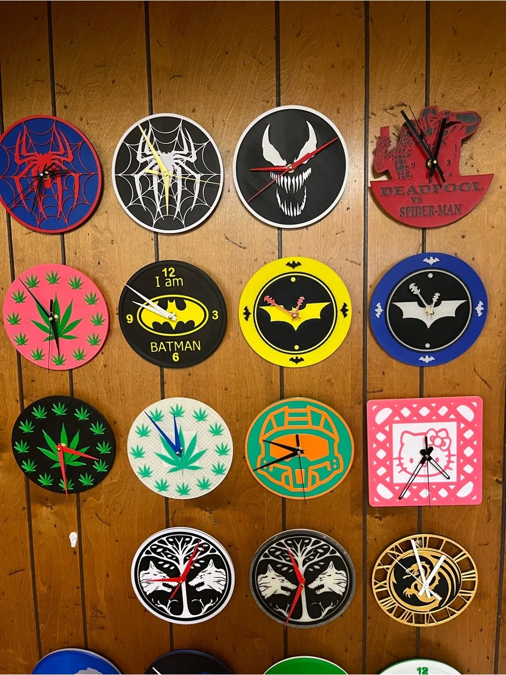 Green Cannabis Leaf Wall Clock - Unbranded Glow in the Dark
